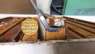 Honey Bee Frame Lift Image